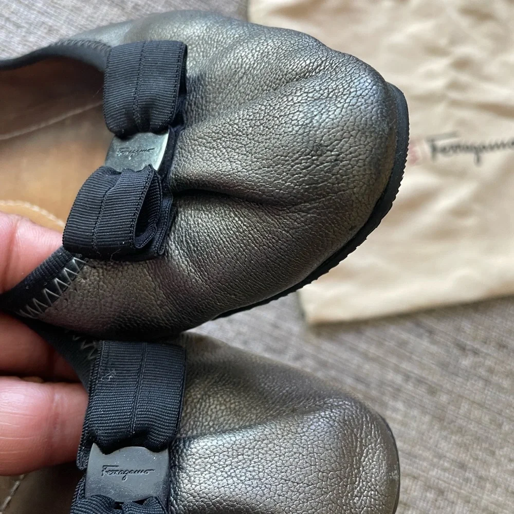 Salvatore Ferragamo My Joy bronze ballet flats. - Picture 4 of 6